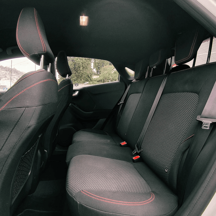 FORD PUMA ECOBOOST HYBRID ST-LINE 9