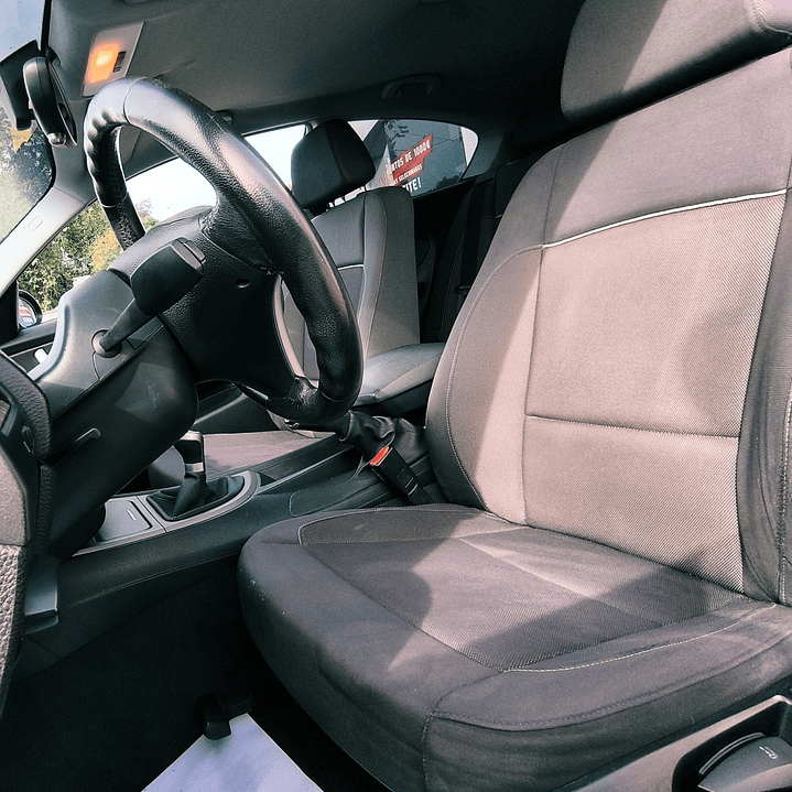 BMW SERIE 1 118D SPORT 8