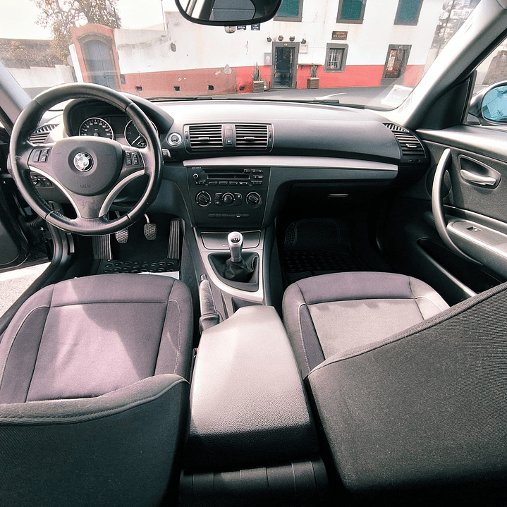 BMW SERIE 1 118D SPORT 10