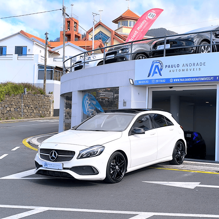 MERCEDES-BENZ A 200D AMG PACK NIGHT 1