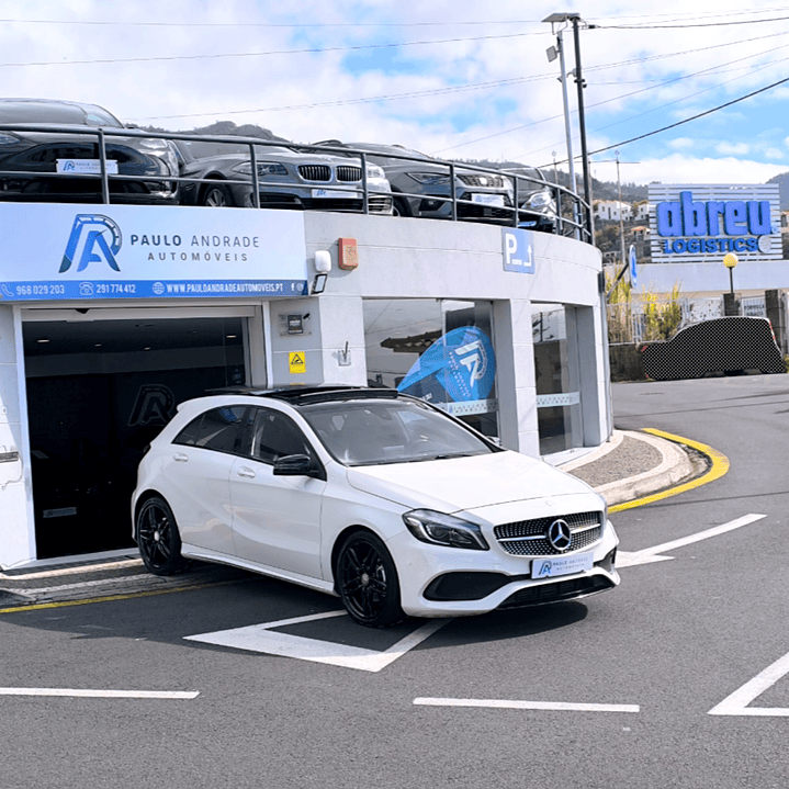 MERCEDES-BENZ A 200D AMG PACK NIGHT 3