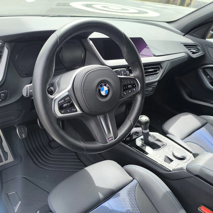 BMW 116D CORPORATE EDITION PACK M 7