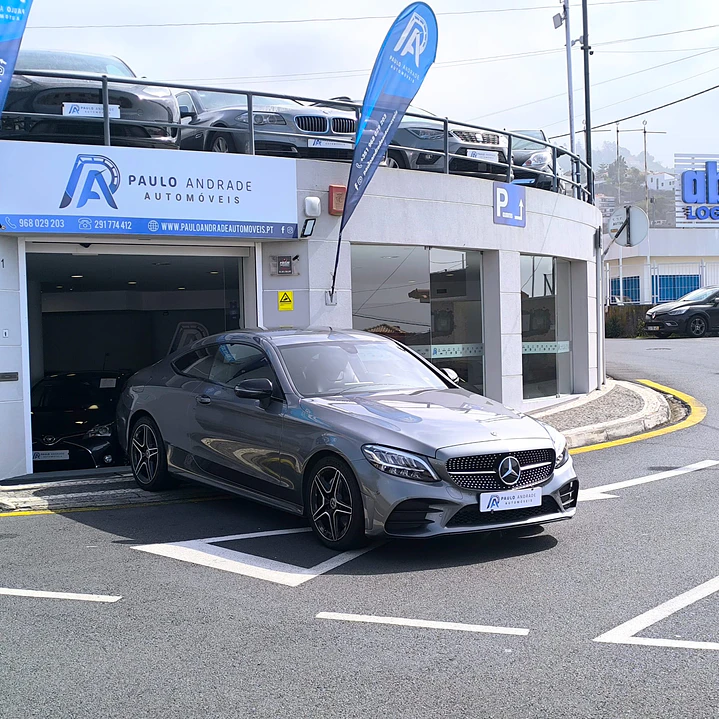 MERCEDES-BENZ C 220D COUPÉ AMG 3