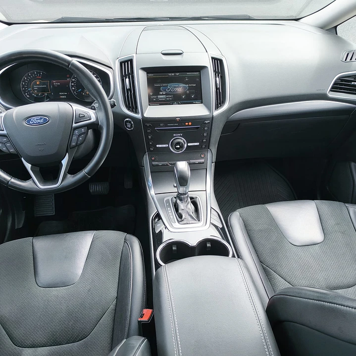 FORD S-MAX TITANIUM TDCI 11