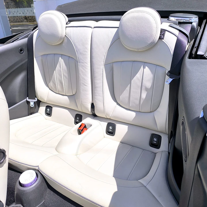 MINI COOPER D CABRIO SIDEWALK 9