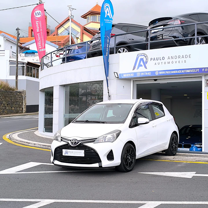 TOYOTA YARIS D-4D COMFORT 1