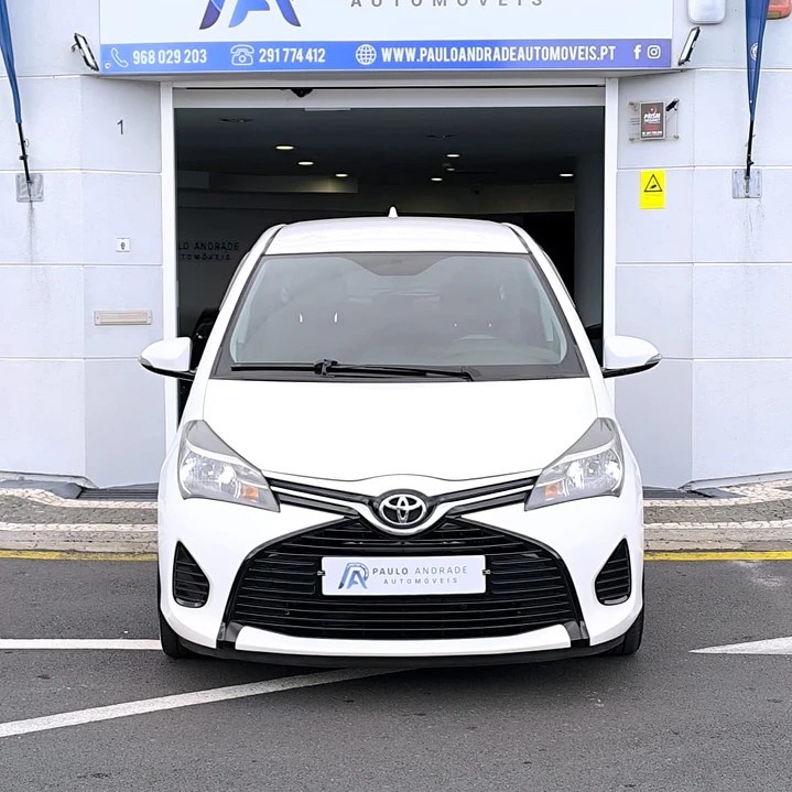 TOYOTA YARIS D-4D COMFORT 2