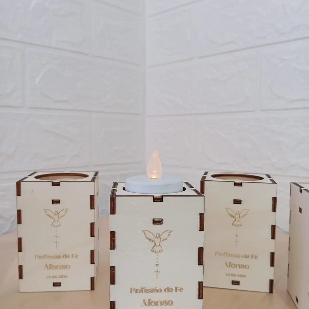 Porta‑Velas em Madeira Personalizados – Profissão de Fé 1