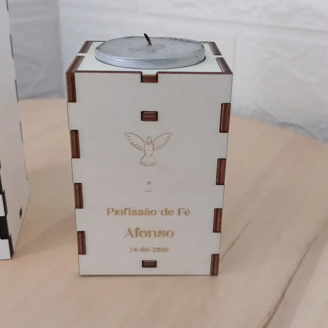 Porta‑Velas em Madeira Personalizados – Profissão de Fé 2