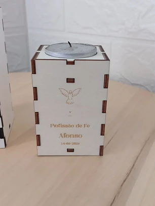 Porta‑Velas em Madeira Personalizados – Profissão de Fé