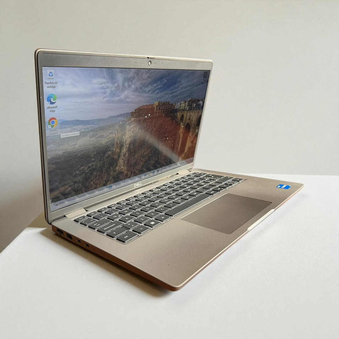 Dell latitude 5440 / i5-1335U / 32GB RAM / 512GB SSD / Pantalla 14 FHD 5