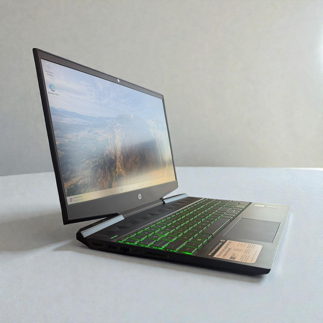 HP Gaming 15 / i7-10750H / GTX 1650 / 1TB SSD / 16GB RAM / Pantalla 15,6 FHD 5