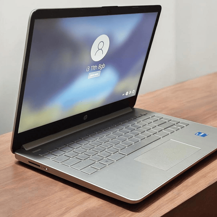 HP 14 DQ / i3-1215U / 16GB RAM / 512GB SSD / Pantalla 14 FHD 4
