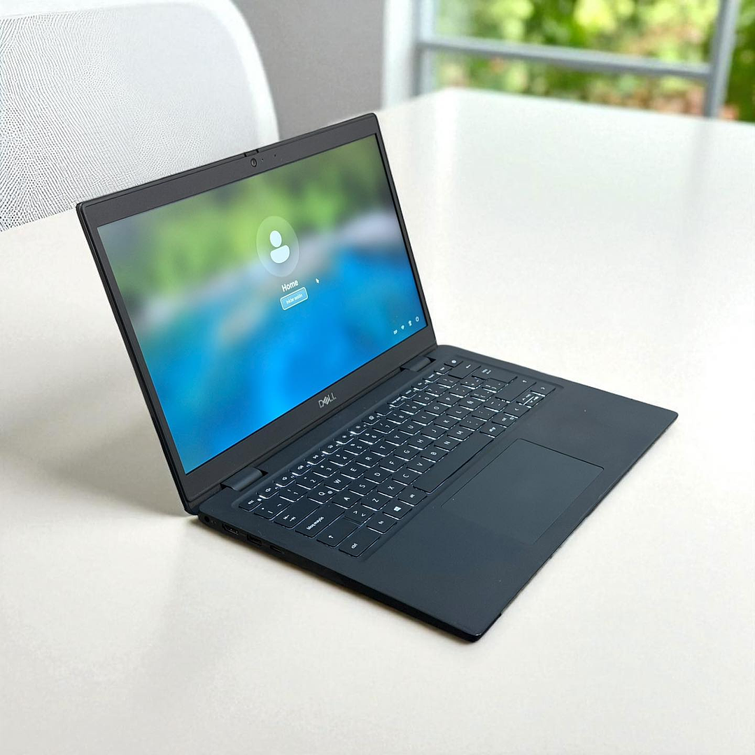 Dell latitude 3420 / i7-1165G7 / 16GB RAM / 1TB SSD / Pantalla 14 FHD 6