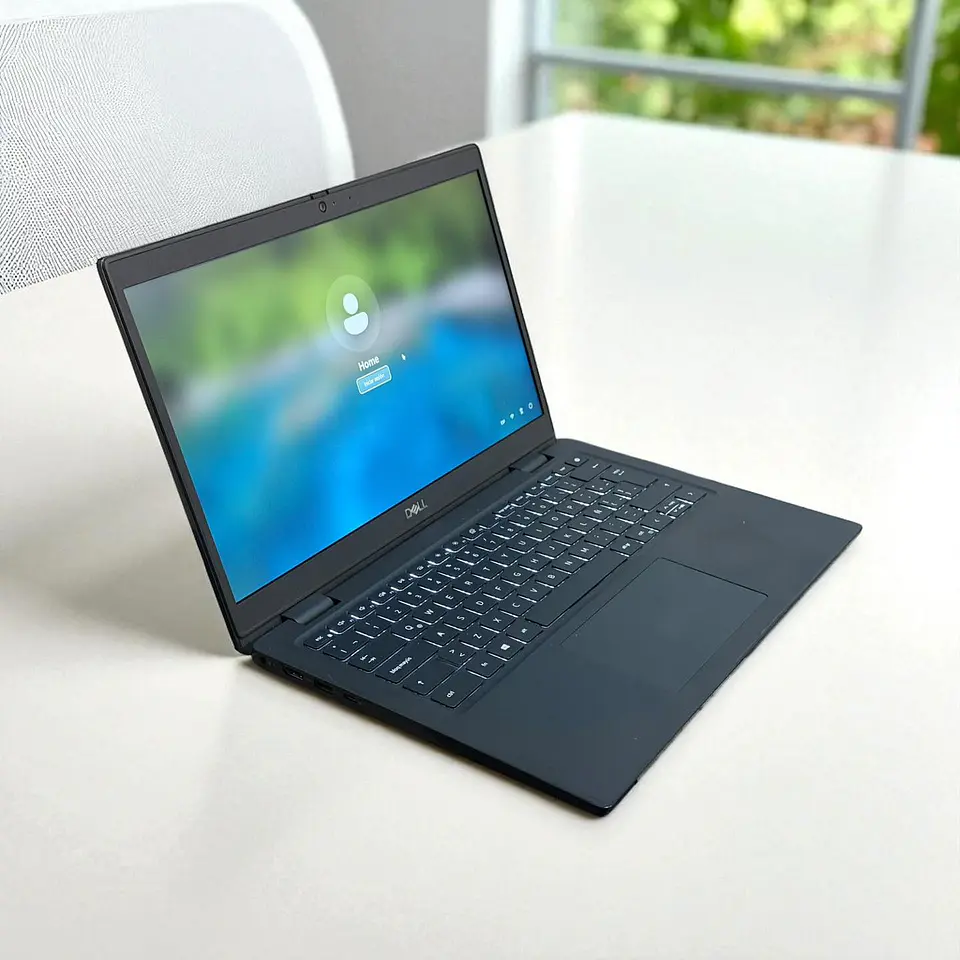 Dell latitude 3420 / i7-1165G7 / 16GB RAM / 1TB SSD / Pantalla 14 FHD 6