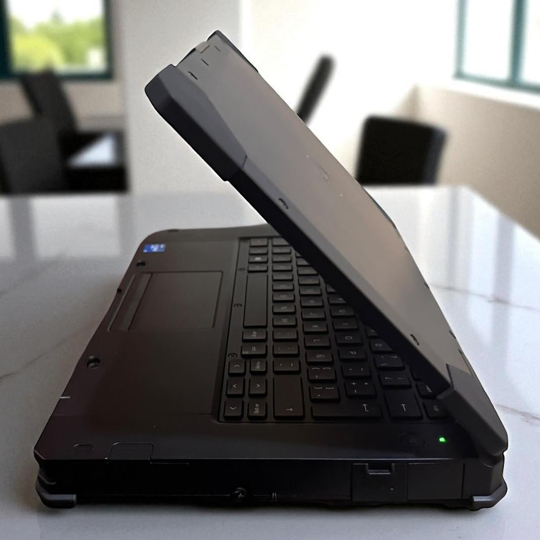 Dell Rugged 5430 / i5-1145G7 / 16GB RAM / 512GB SSD / Pantalla 14 TOUCH 3