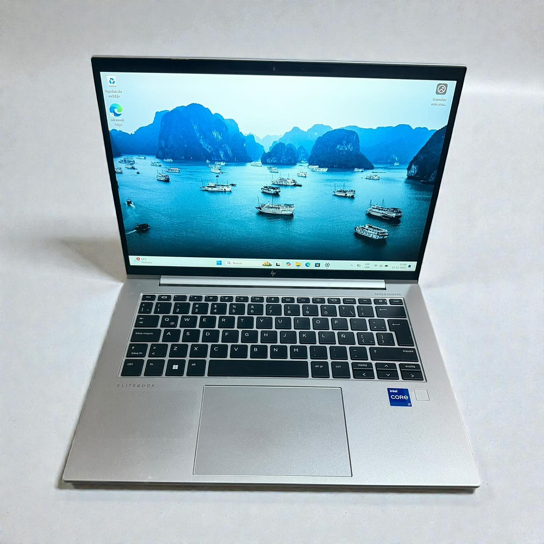 HP Elitebook 840 G10 / i7-1355U / 1TB SSD / 16GB RAM / Pantalla 14 FHD 4