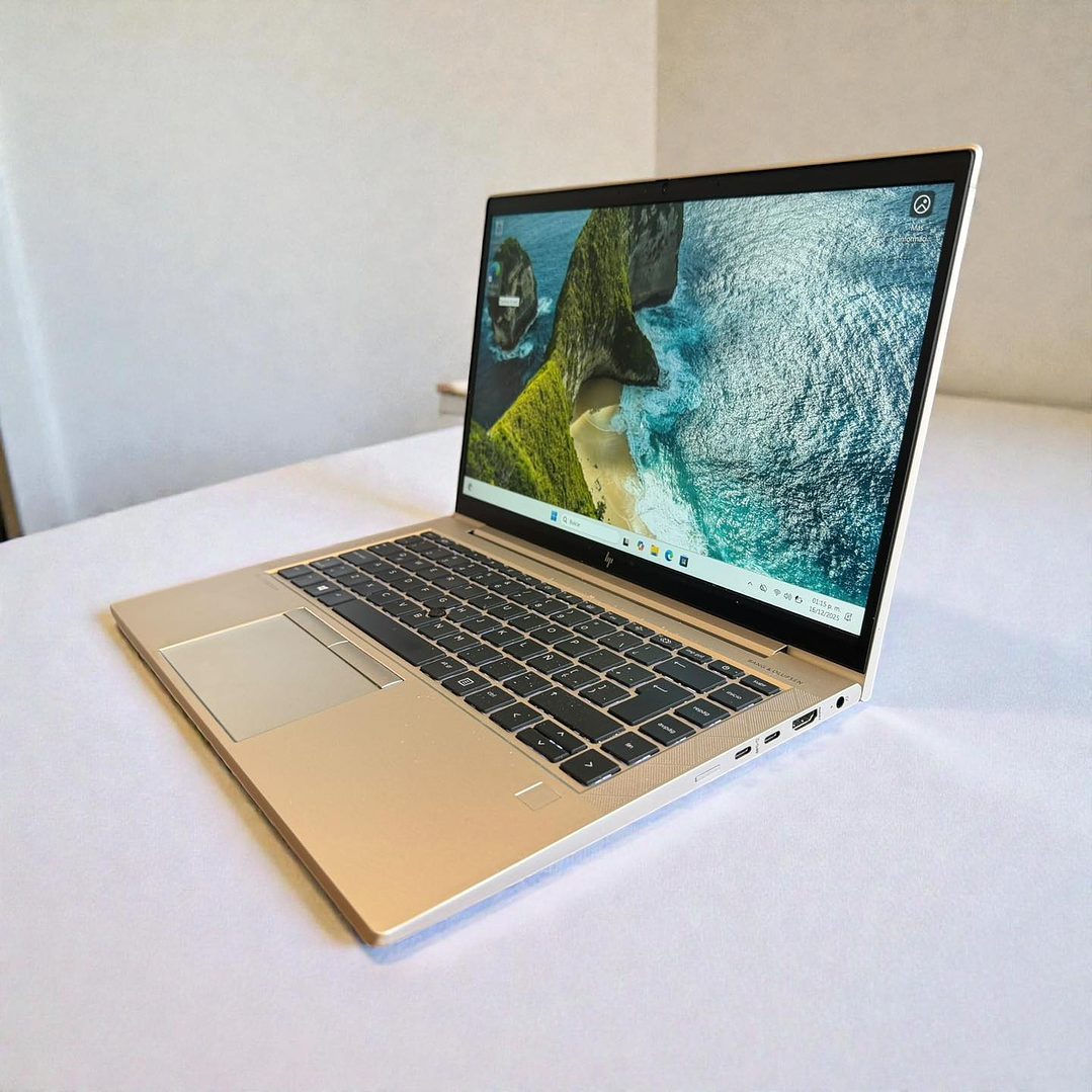 HP Elitebook 845 G8 / Ryzen 5 PRO 5650U / 16GB RAM / 512GB SSD / Pantalla 14 FHD 3