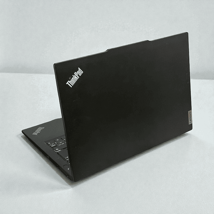 Lenovo Thinkpad E14 Gen 6 / Ultra 5 125H / 16GB RAM / 512GB SSD / Pantalla 14 FHD 2