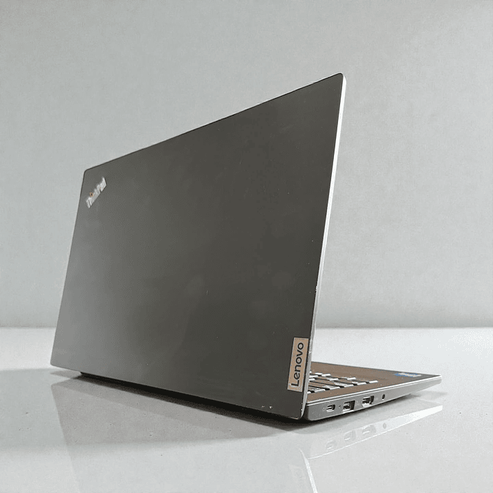 Lenovo Thinkpad E14 Gen 2 / i5-1135G7 / 16GB RAM / 512GB SSD / Pantalla 14 FHD  2