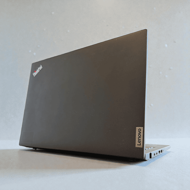 Lenovo Thinkpad T14 Gen 3 / i7-1255U / 32GB RAM / 512GB SSD / Pantalla 14 FHD IPS 2