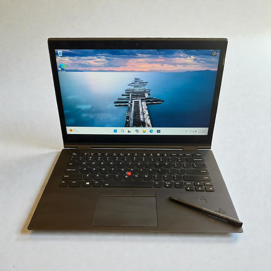 Lenovo Thinkpad X1 Yoga 3ra Gen / i7-8650U / 16GB RAM / 512GB SSD / Pantalla 14 FHD TOUCH Convertible 6