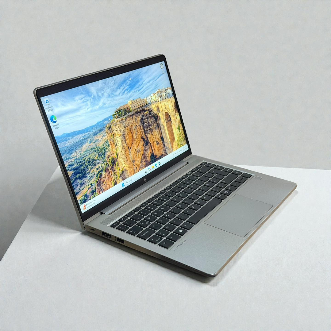 HP Elitebook 640 G9 / i7-1255U / 16GB RAM / 256GB SSD / Pantalla 14 FHD 2