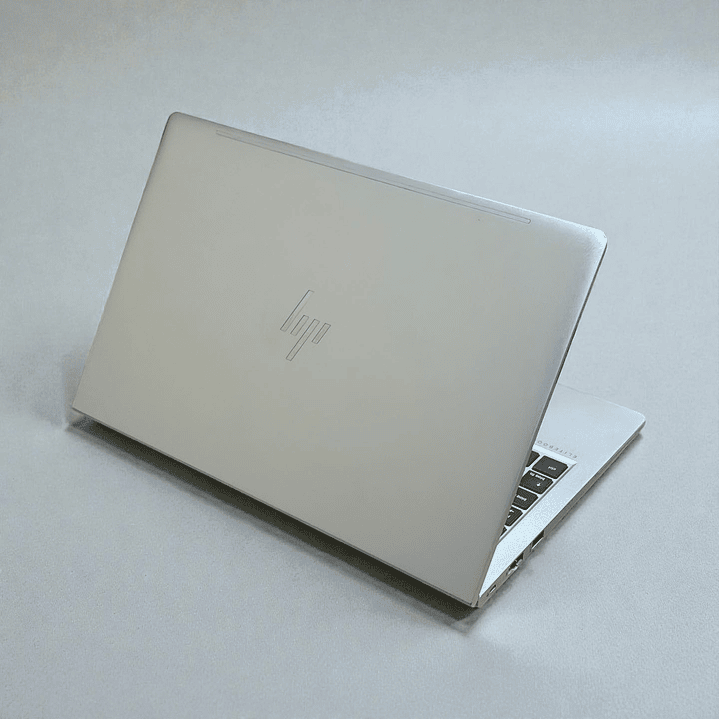 HP Elitebook 640 G9 / i7-1255U / 16GB RAM / 256GB SSD / Pantalla 14 FHD 5