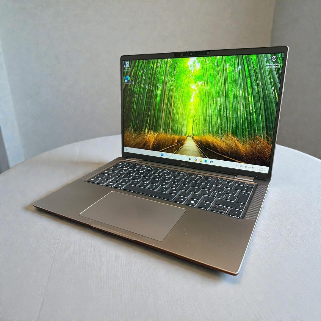Dell latitude 7450 / Ultra 5 135U / Pantalla 14 FHD Touch / 16GB RAM / 512GB SSD 7