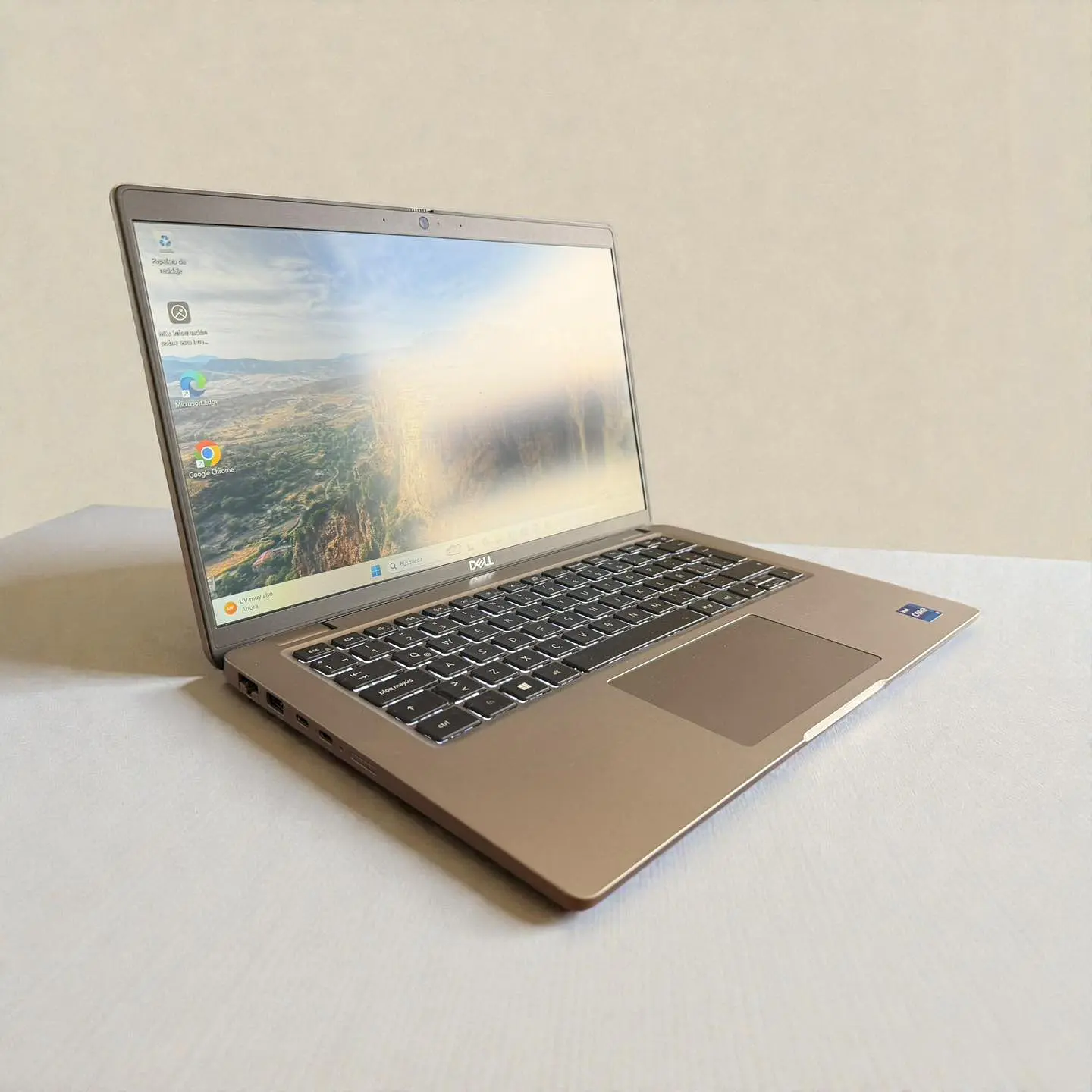 Dell latitude 5440 / i7-1355U / 16GB RAM / 256GB SSD / Pantalla 14 FHD 2