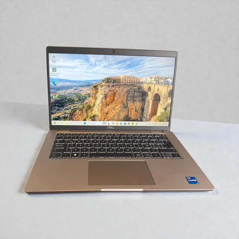 Dell latitude 5440 / i7-1355U / 16GB RAM / 256GB SSD / Pantalla 14 FHD 1