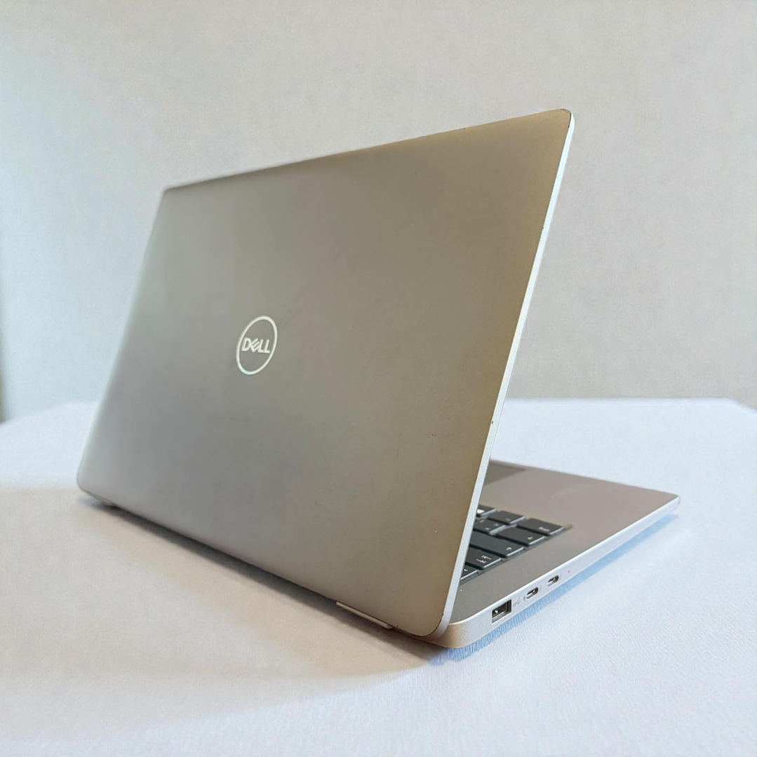 Dell latitude 5340 / i5-1335U / 16GB RAM / 512GB SSD / Pantalla 13,3 FHD 7