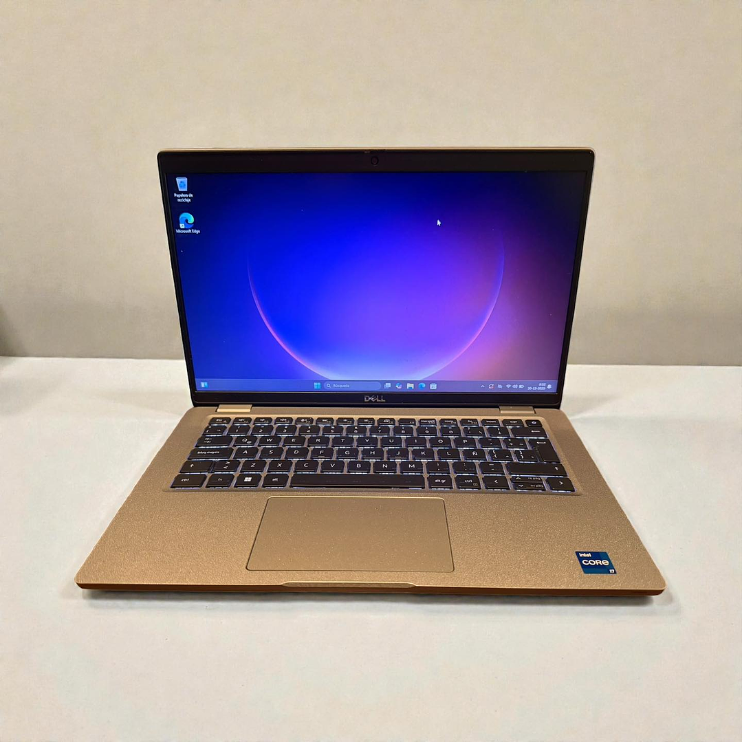 Dell latitude 5420 / i7-1185G7 / 16GB RAM / 256GB SSD / Pantalla 14 HD 6