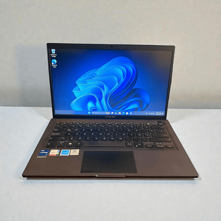 Asus Xpertbook B1400 / i7-1165G7 / 8GB RAM / 256GB SSD / Pantalla 14 FHD 6