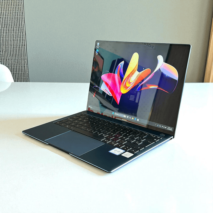 Huawei Matebook X Pro / i7-10510U / Nvidia MX250 / 1TB SSD / 16GB RAM / Pantalla 13,9 FHD TOUCH 2