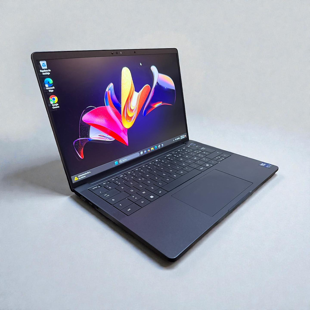 Dell Pro 14 Premium / Ultra 5 238V / Intel Arc 130V (16GB) / 32GB RAM / Pantalla 14 FHD TOUCH / 512GB SSD 7