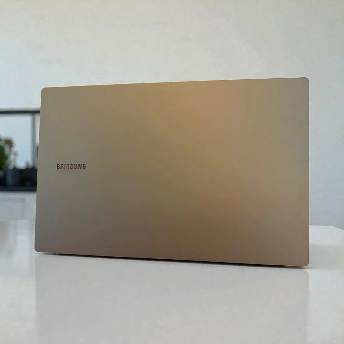 Samsung GalaxyBook 4 / i7-1355U / 16GB RAM / 512GB SSD / Pantalla 15,6 FHD 2