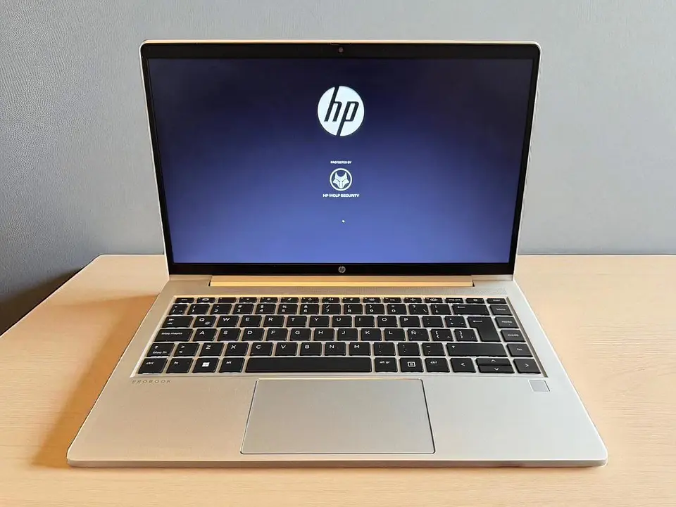 HP Probook 445 G10 / AMD Ryzen 7 7730U / 16GB RAM / 512GB SSD / Pantalla 14 HD 8