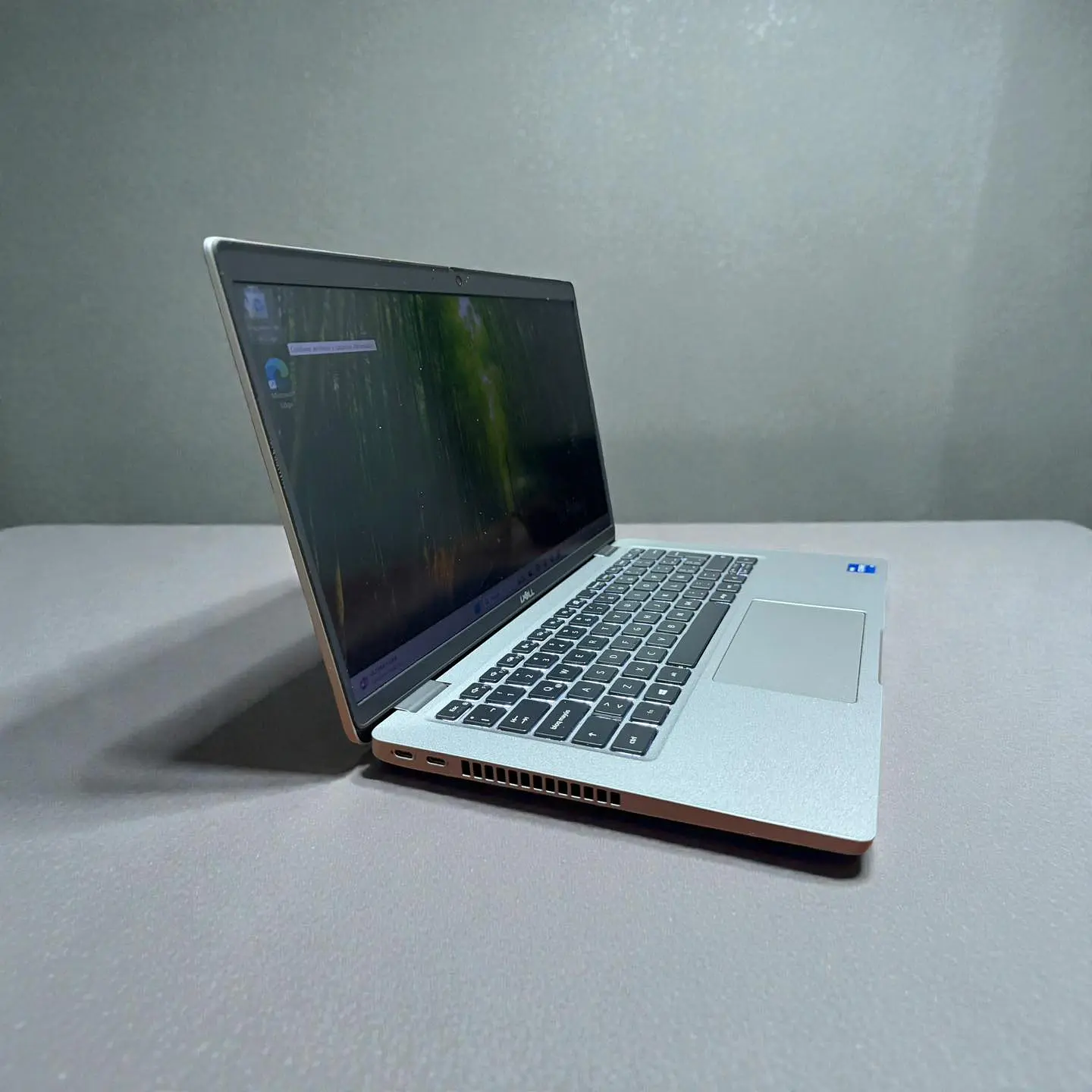 Dell latitude 5420 / i7-1165G7 / 12GB RAM / 512GB SSD / Pantalla 14 FHD 4