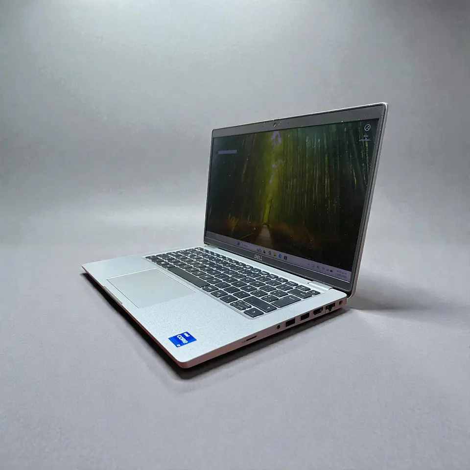 Dell latitude 5420 / i7-1165G7 / 12GB RAM / 512GB SSD / Pantalla 14 FHD 5