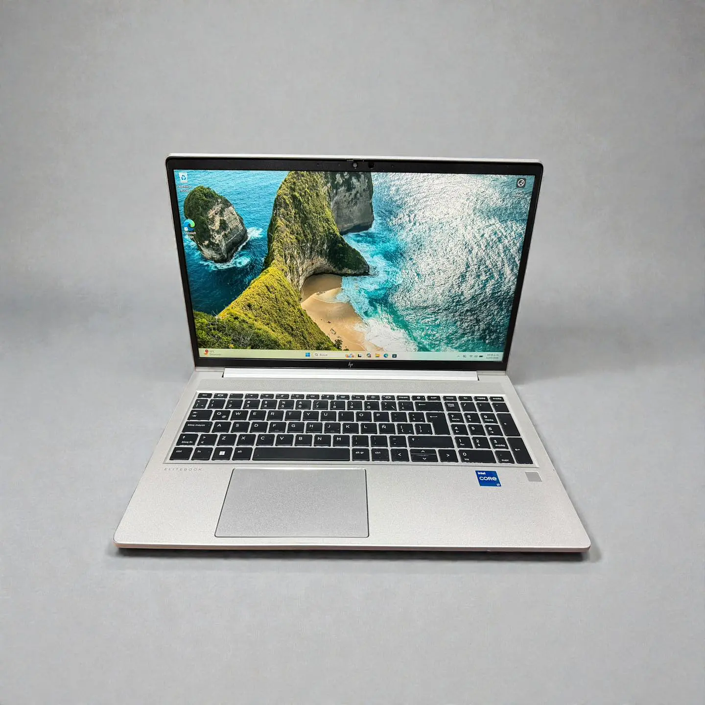 HP Elitebook 650 G9 / i7-1270P / 32GB RAM / 512GB SSD / Pantalla 15,6 FHD 1