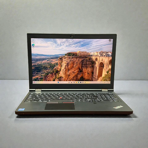 Lenovo Thinkpad T15g Gen 2 / i7-11800H / Nvidia RTX 3080 (16GB) / 24GB RAM / 512GB SSD