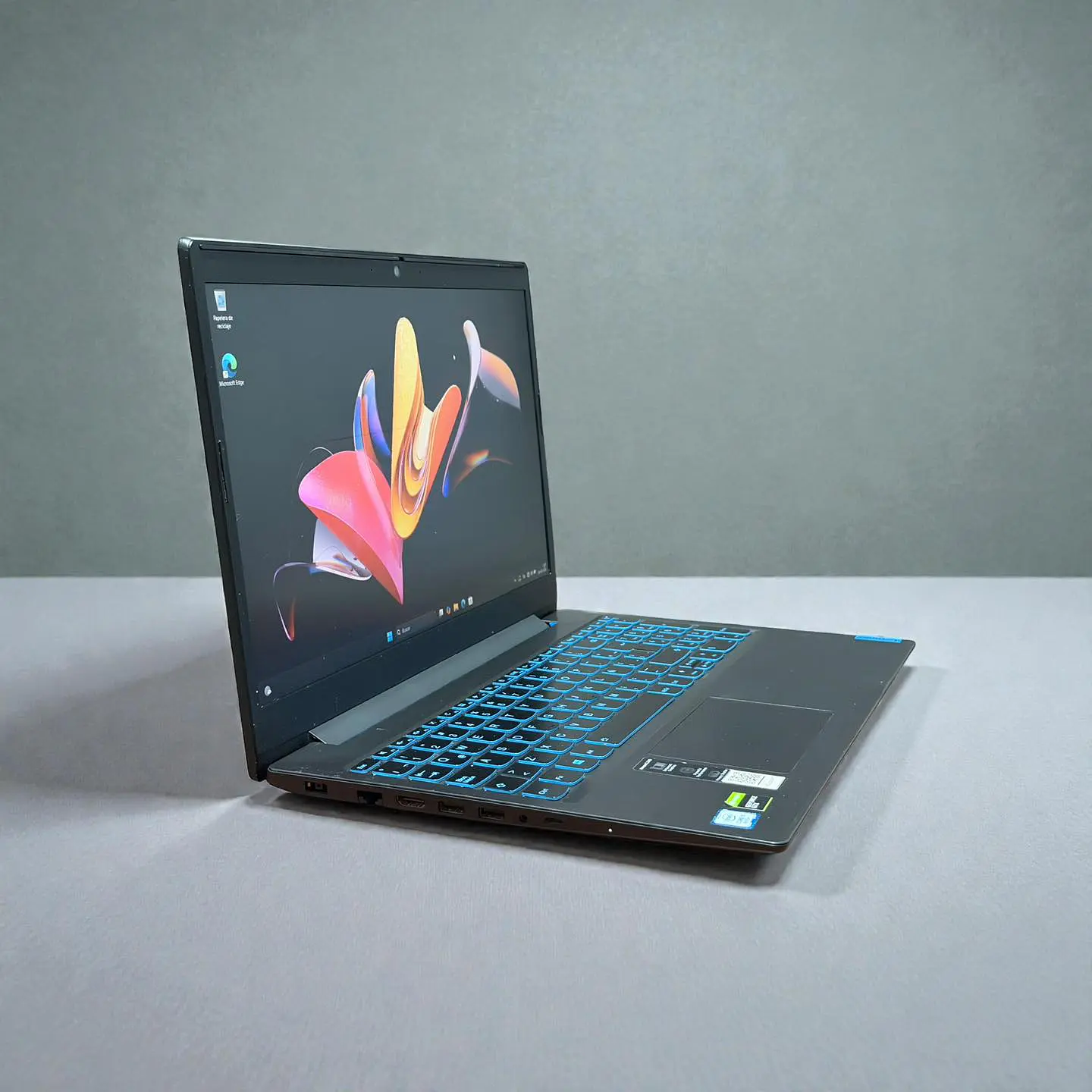 Lenovo L340 Gaming / i5-9300H / GTX 1050 (3GB) / 8GB RAM / 256GB SSD 6