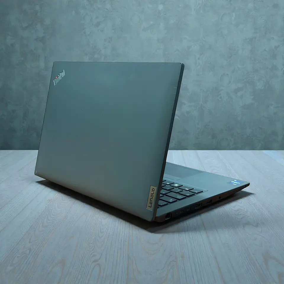 Lenovo Thinkpad L14 Gen 3 / i7-1255U / 16GB RAM / 512GB SSD / Pantalla 14 FHD 7