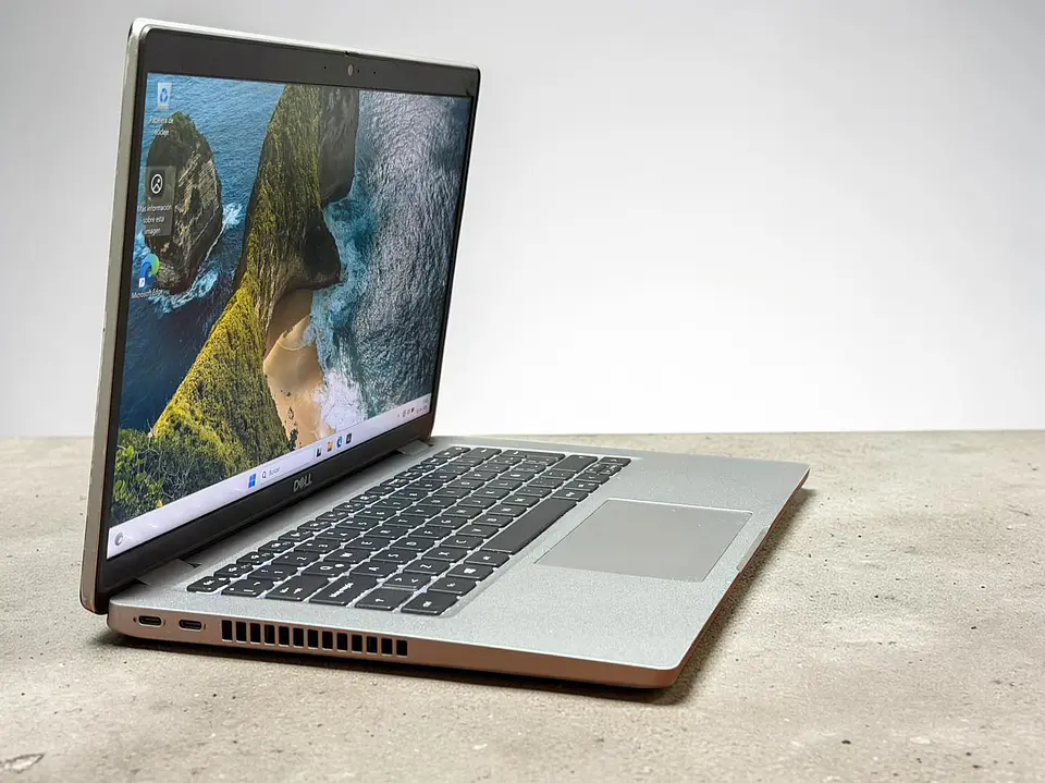 Dell Latitude 5420 / i5-1135G7 /16GB RAM / 512GB SSD / Pantalla 14 FHD 3