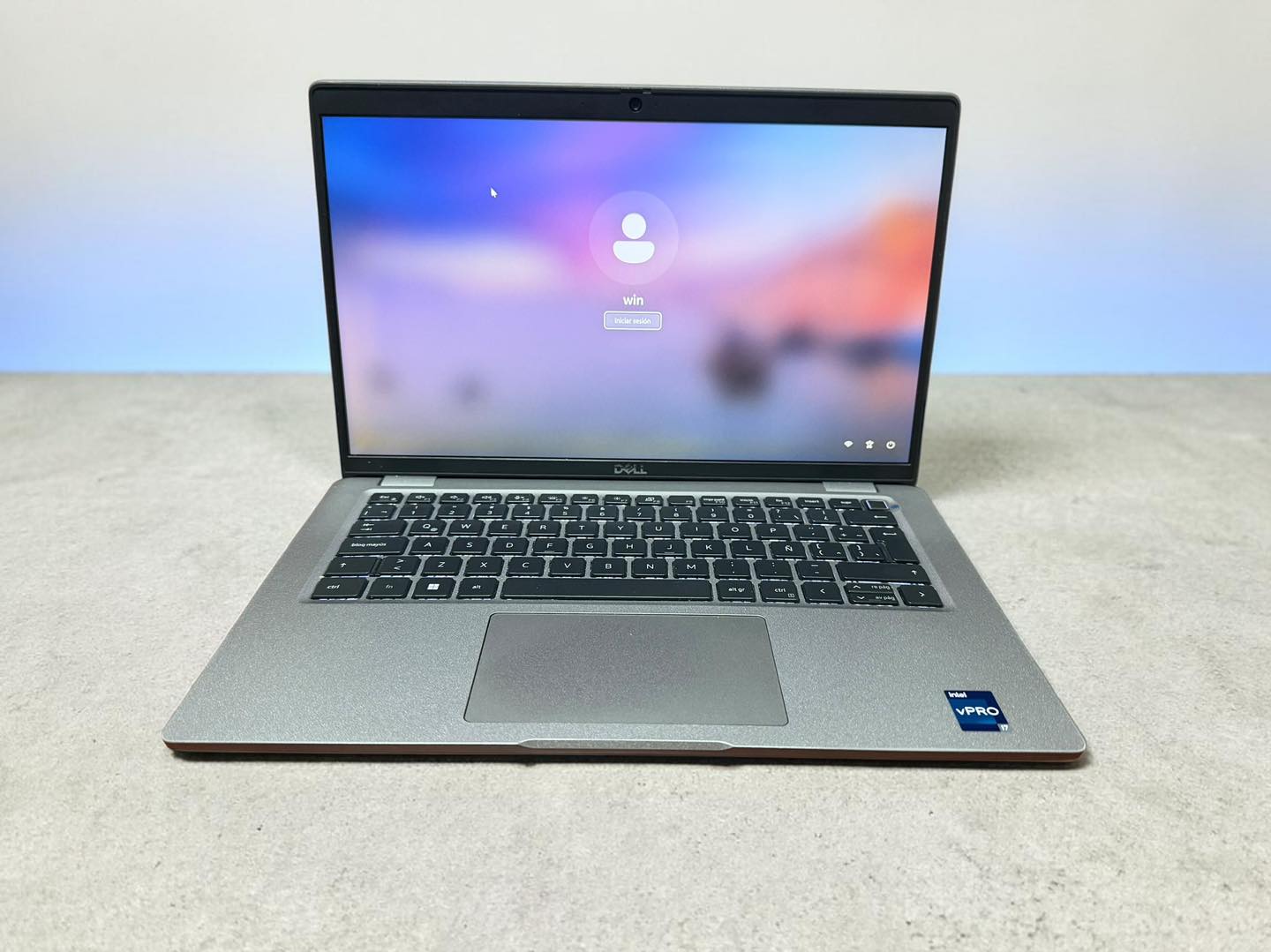 Dell Inspiron 14 5440 I7 16gb Ram 512gb Ssd Fhd Win 11 Pro Gris