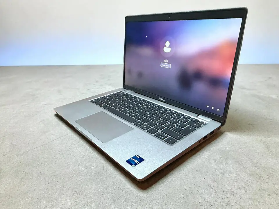 Dell latitude 5440 / i7-1370P / 16GB RAM / 512GB SSD / Pantalla 14 FHD 6