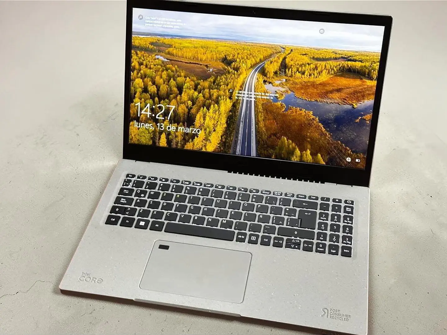 Acer Ecologico Vero AV15-51 / i5-1155G7 / 16GB RAM / 256GB SSD / Pantalla 15,6 FHD 1