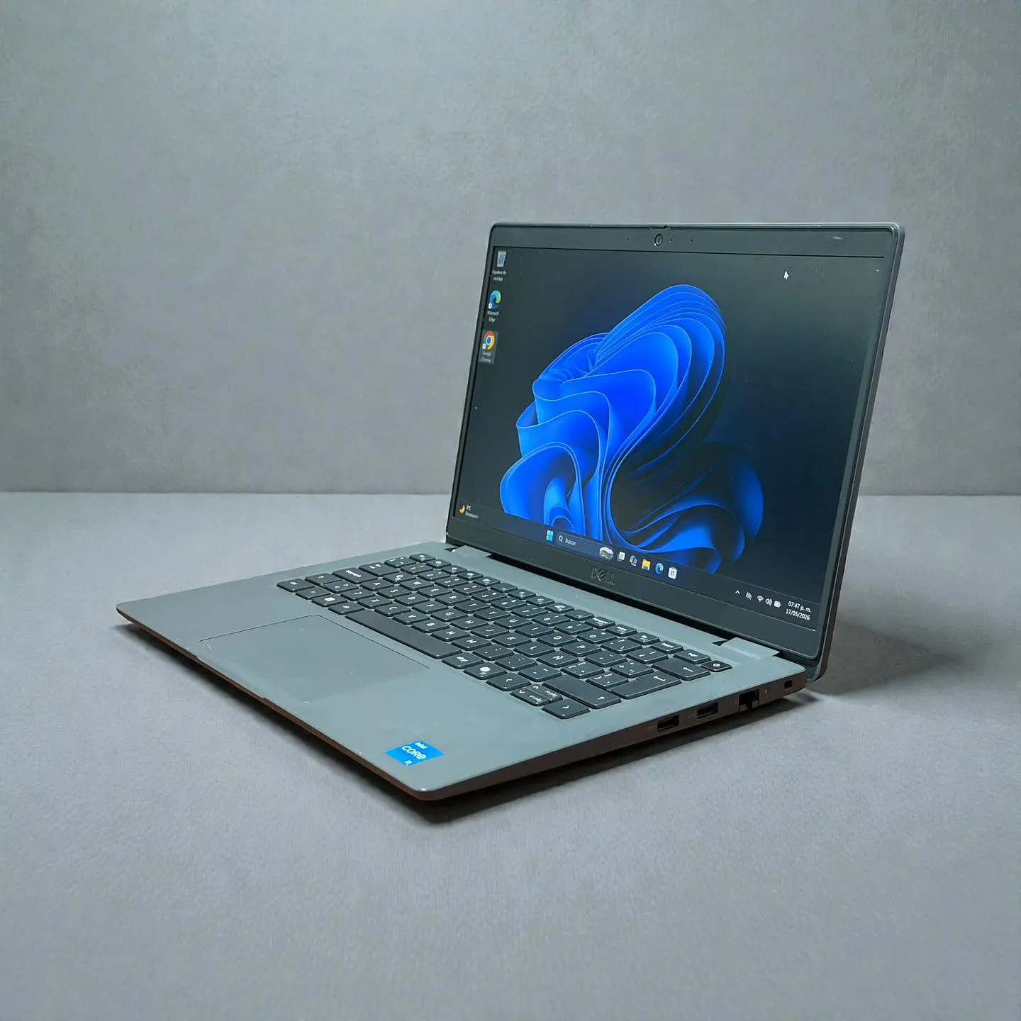 Dell latitude 3450 / i3-1315U / 16GB RAM / 512GB SSD / Pantalla 14 FHD 6