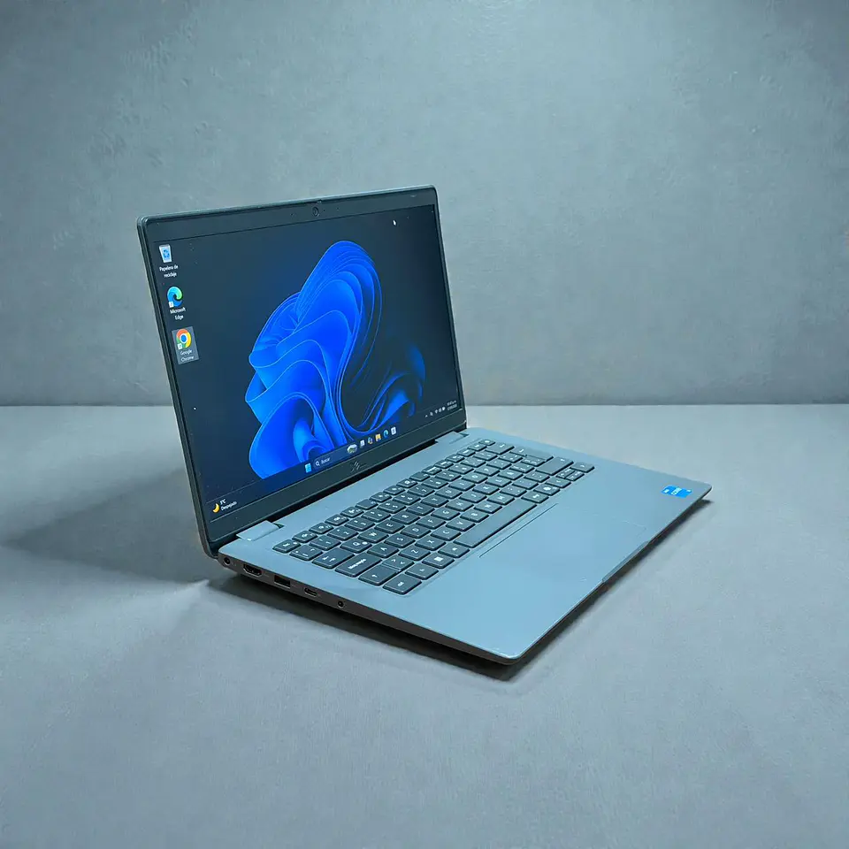 Dell latitude 3450 / i3-1315U / 16GB RAM / 512GB SSD / Pantalla 14 FHD 10